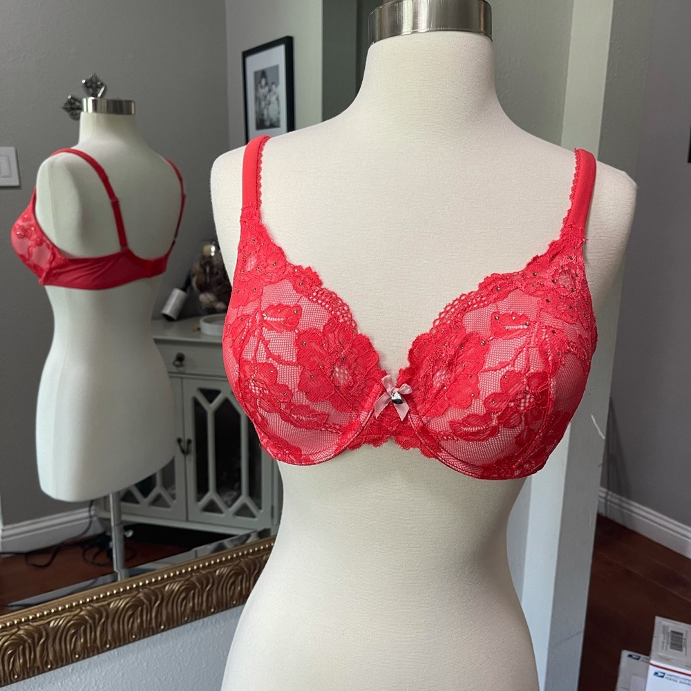 Victoria's Secret Red Lace Bra
